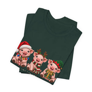 Holly Jolly Pigmas | Deluxe Tee